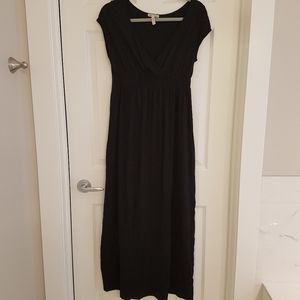 Old navy maternity/nursing dress